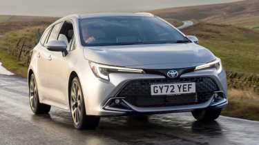 Toyota Corolla Touring Sports - front